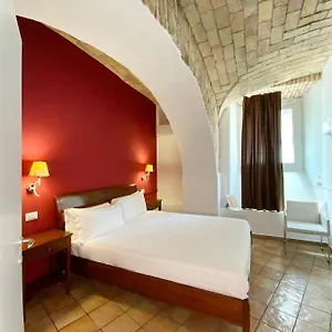 Colosseum Apartahotel